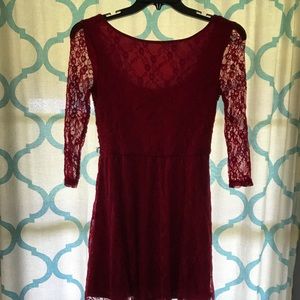 Maroon lace